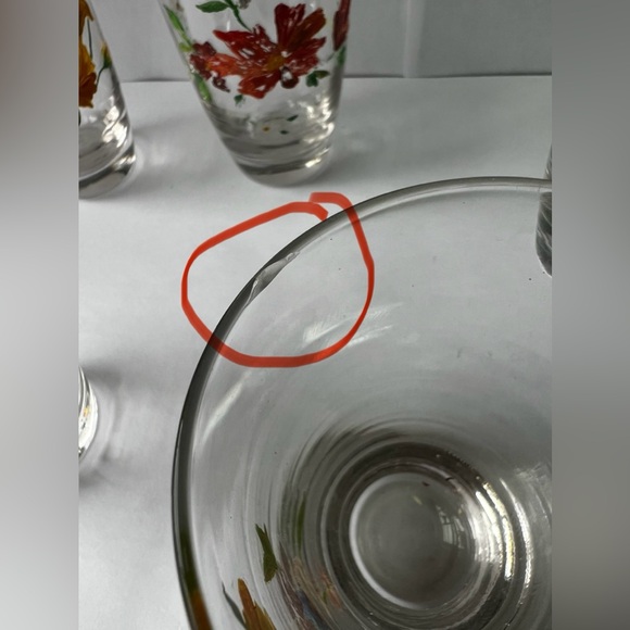 Set of 6 Vintage Painted Glasses - Picture 11 of 13